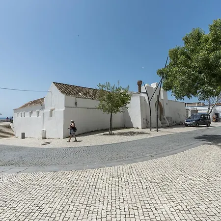 Joguida Flat Armacao de Pera